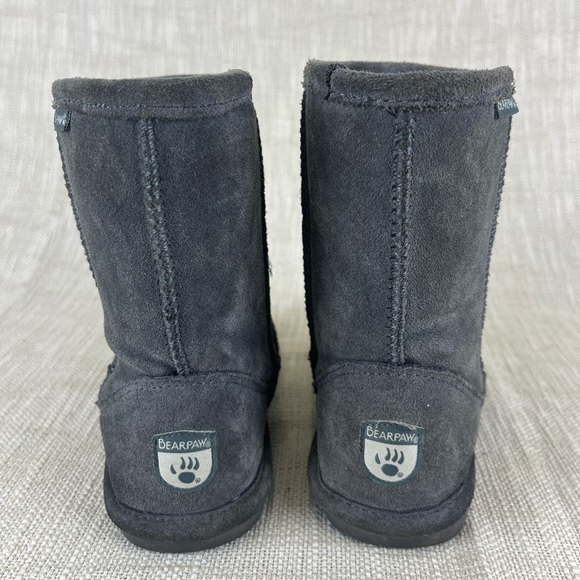BEARPAW Youth Gray Size US 3 Ankle Suede Wool Blend Lined Slip On Boots - Picture 3 of 8